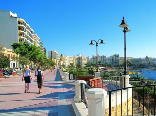 Deluxe Apartment With Valletta And Harbour Views スリーマ エクステリア 写真